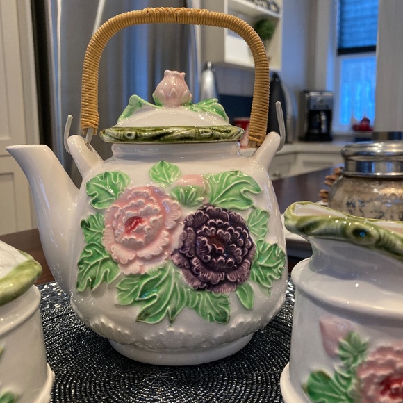 💚💗 PRETTY TEA SET - Picture 3 of 14